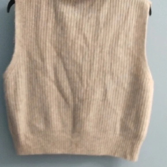 Sincerly Jules Cream Sweater - Picture 4 of 4